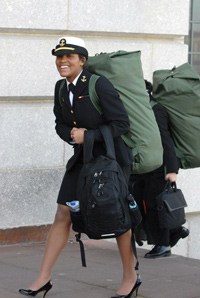 アナポリス米国海軍兵学校で物議をかもした写真