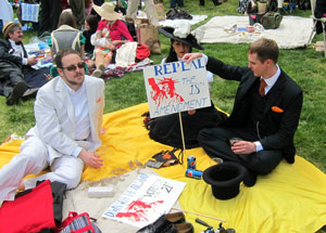 華麗なるギャッツビーごっこに興じるクロッケー対抗試合の見物客