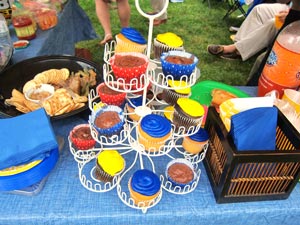 アメリカの着色料満載アイシングのせカップケーキを平気で食べられるようになればあなたもアメリカ人