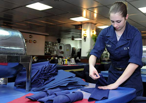 ナプキンをたたむ係