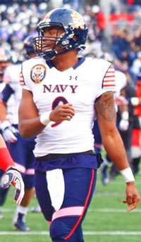 海軍士官学校のフットボールユニフォーム2014